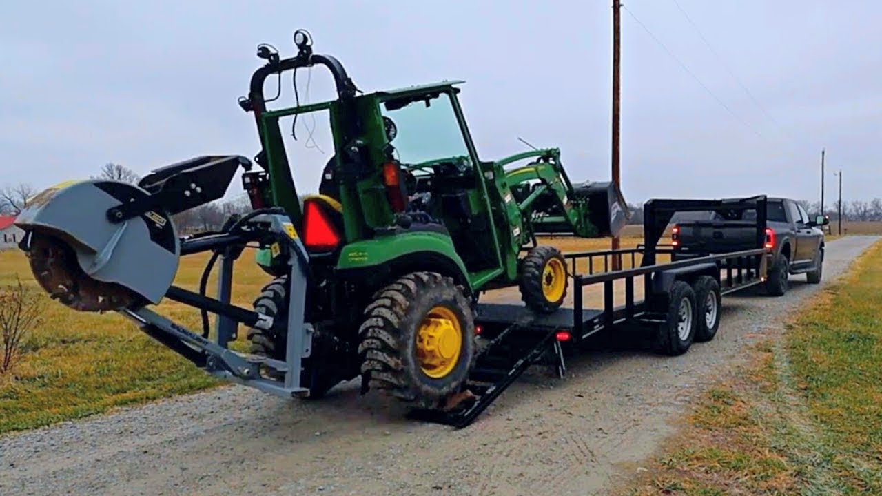 Easy Tips to Extend Transmission Life When Towing, Hauling and Loading