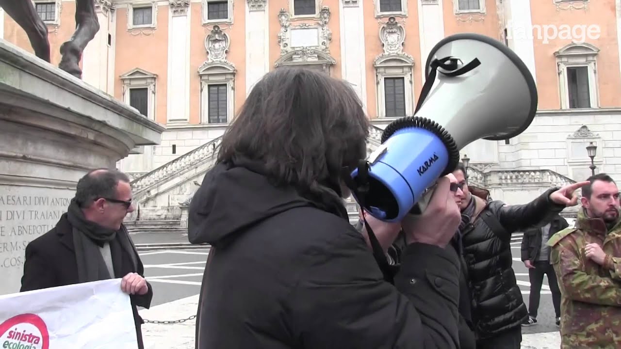 Salvini protesta in Campidoglio: 