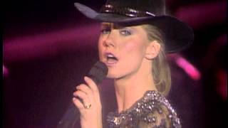 Olivia Newton-John - If You Love Me, Let Me Know (Live 1982)