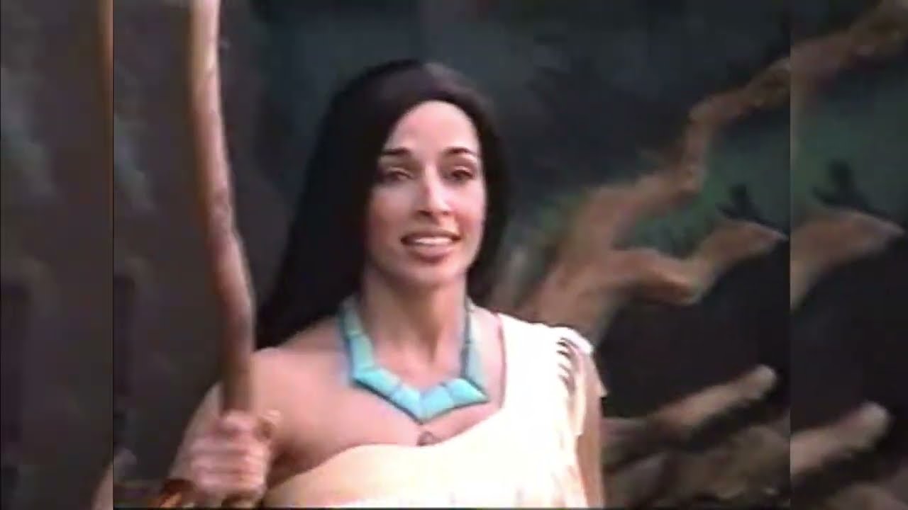 20031227 20040104 WDW26 Pocahontas and her Forest Friends