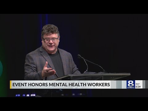 Sean Astin gives keynote address at Hope Recovery Luncheon in Rochester