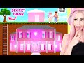 I Disguised My GIANT PINK MANSION As A TINY HOME In Bloxburg To Avoid Gold Diggers... Roblox