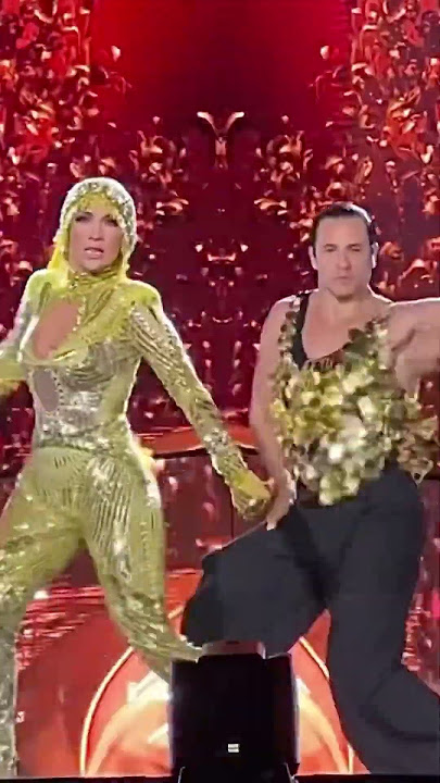 Jennifer Lopez - Dance Again Live #JLo #Shorts