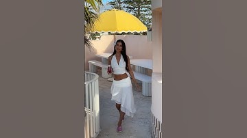 De perfecte🥀 Onze LISBON tweedelige set in het wit🤍 #mode #model #schoonheid #stijl #outfit #shorts