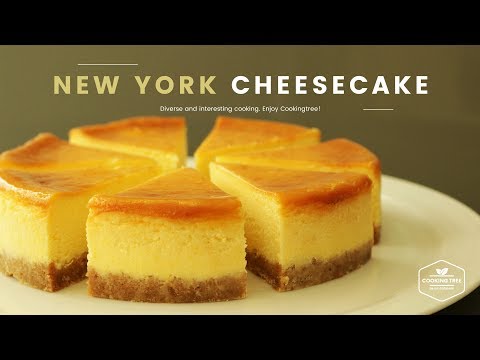 CHEESECAKE PANGGANG DENGAN SAUS STRAWBERRY // BAKED NEWYORK CHEESECAKE WITH STRAWBERRY SAUCE. 