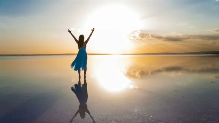 "Stand in Holy Places" sung by Lisa Morris accompa...