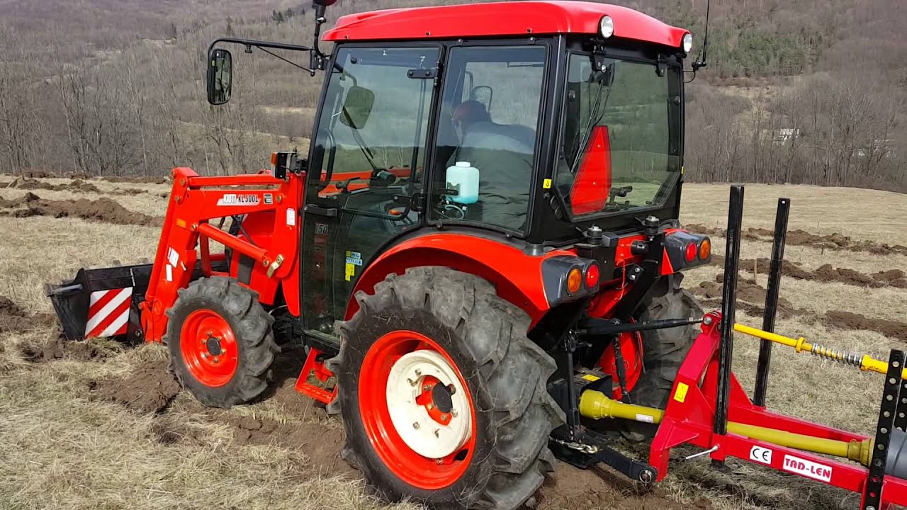 Корейский трактор Kioti.