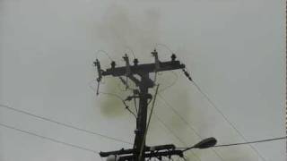 Download lagu 11 kV D D O fuse explodes on a cable fault 11 kV D D O fuse explodes on a cable fault