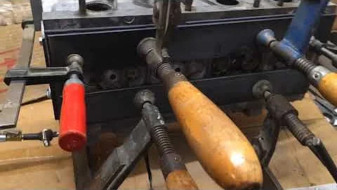 Jaké jsou vlastnosti hlavy válců?