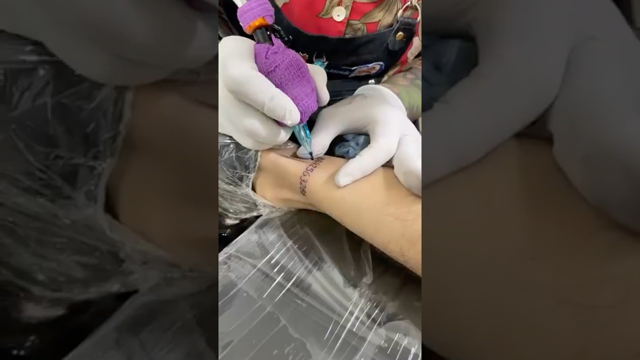 Me tatué mi número de teléfono 😎 #Shorts