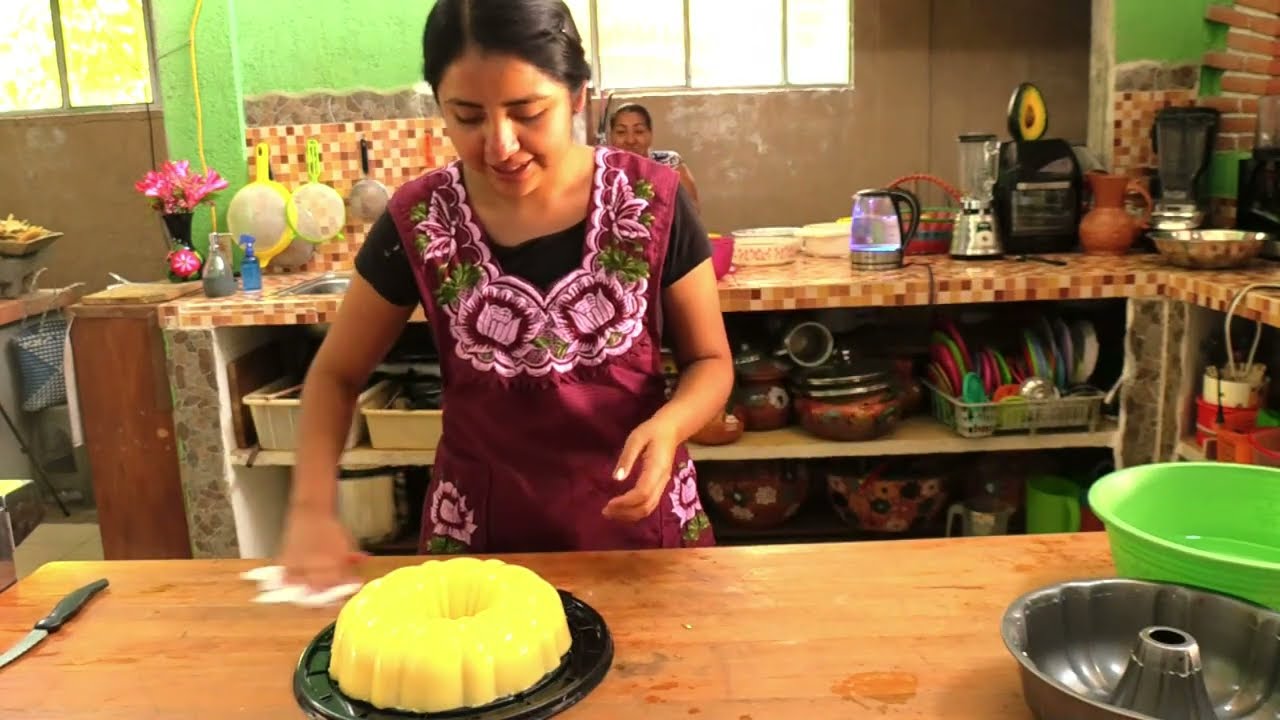 GELATINA DE ROMPOPE DELICIOSA   y gelatinas para vender en el mercado   ( IDEAS  ) PARTE 1