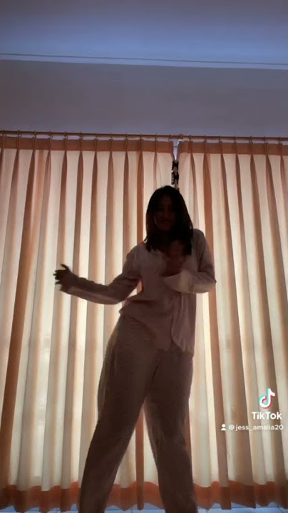 Jogetan apasih ini Jes Amalia