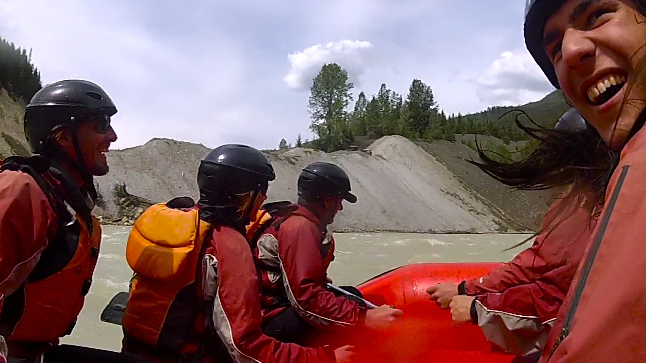 Scenic Family Rafting in Golden, BC