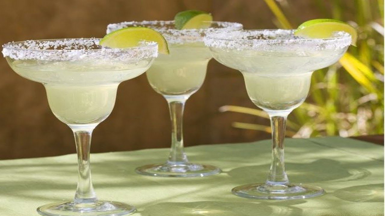 виски сауэр коктейль. саур коктейль с белком. коктейль вместо. рецепт коктейля греческий осел. видео как делают коктейль.