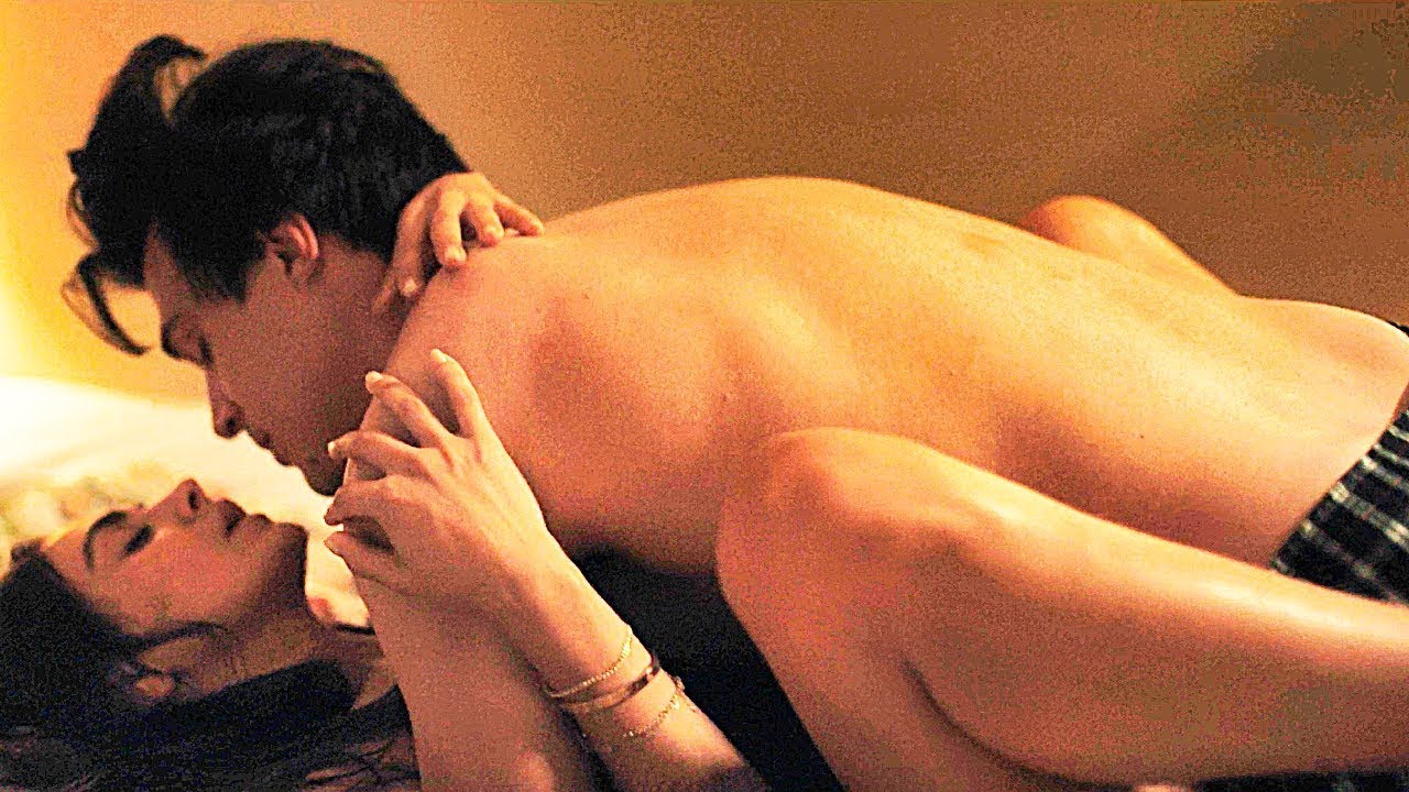 Mila kunis luckiest girl alive sex scene