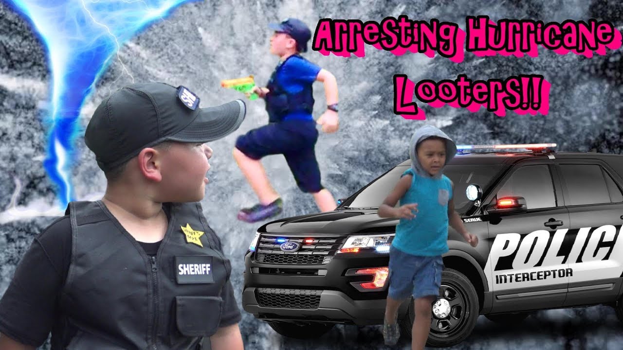 SUPER STORM ARREST BY POLICE !!! - COPS HELP DOGS IN DANGER !!!