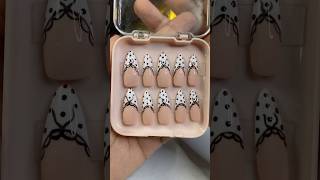 Everyday wear nail set🖤 #nailart #nails #shorts #fyp