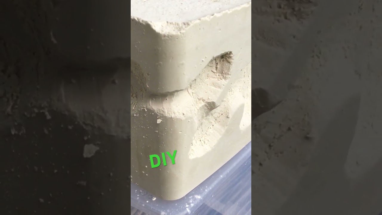 Making a DIY ant farm 