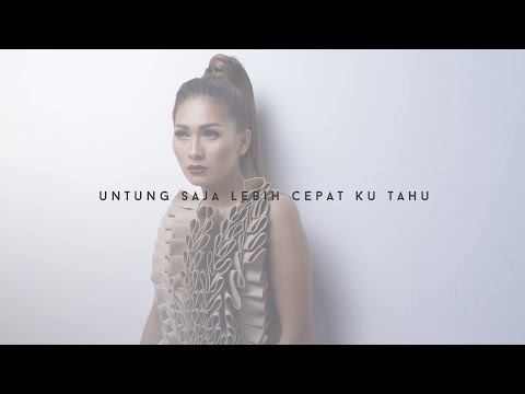 Tata Janeeta - Penipu Hati [Official Video Lirik]