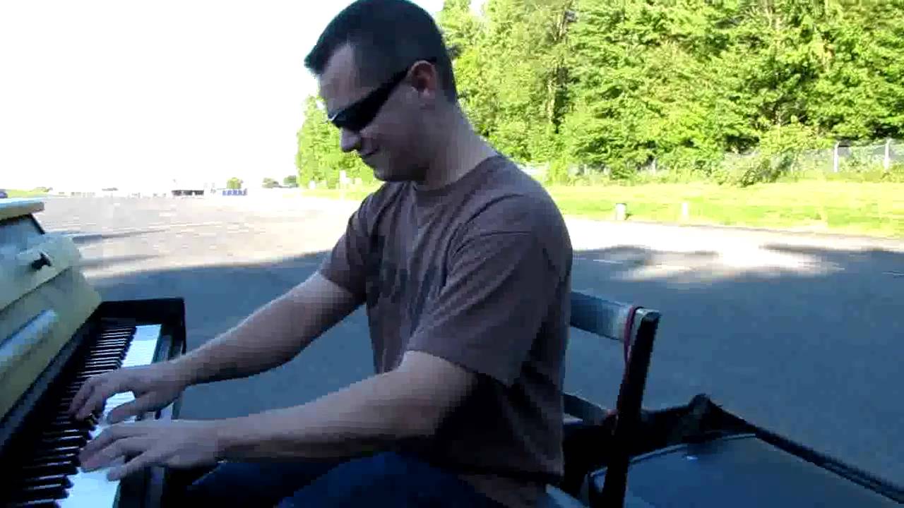 CRAZY: Sean Bennett, Pickup Truck with Piano, Horowitz Carmen.