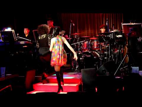 【2015 秀璟與她的好朋友們演唱會】秀璟,YOYO-擺開煩惱 (原唱:印象合唱團 )