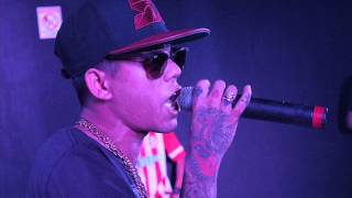MC LON Atraquei Com a Novinha - Lancamento 2014 ( Novidade Funk Chic ) screenshot 3