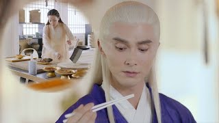 Fengjiu is so good at cooking that the emperor can't help  admire