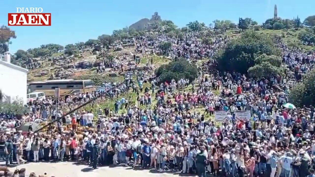 La Virgen de la Cabeza, por las faldas del Santuario (27.04.25)