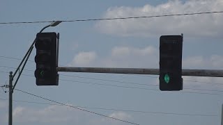 Springfield traffic engineers monitor traffic to keep the holiday rush moving