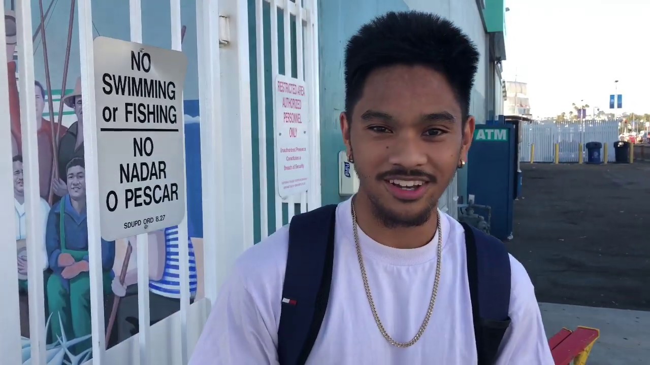 Life Hack: Carry A Ladder With You To Get Anywhere For Free