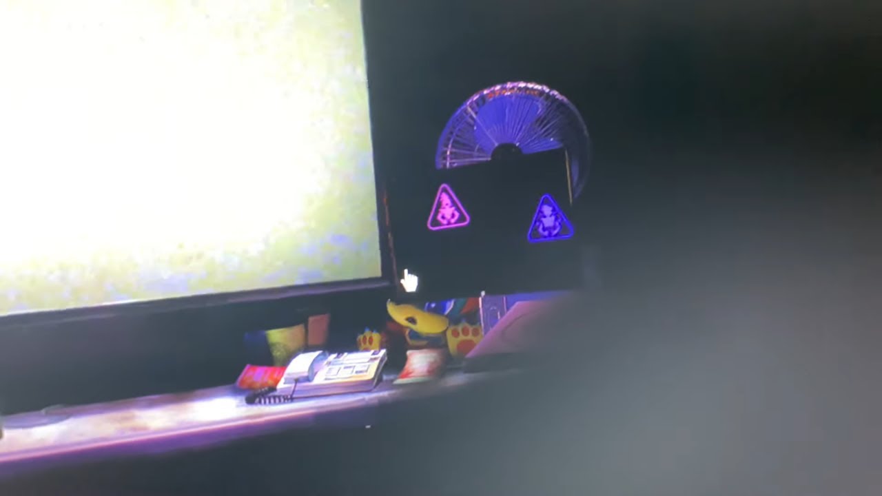 FNAF SECURITY BREACH TV UPDATE! (GLAMROCK CHICA & ROXANNE WOLF)