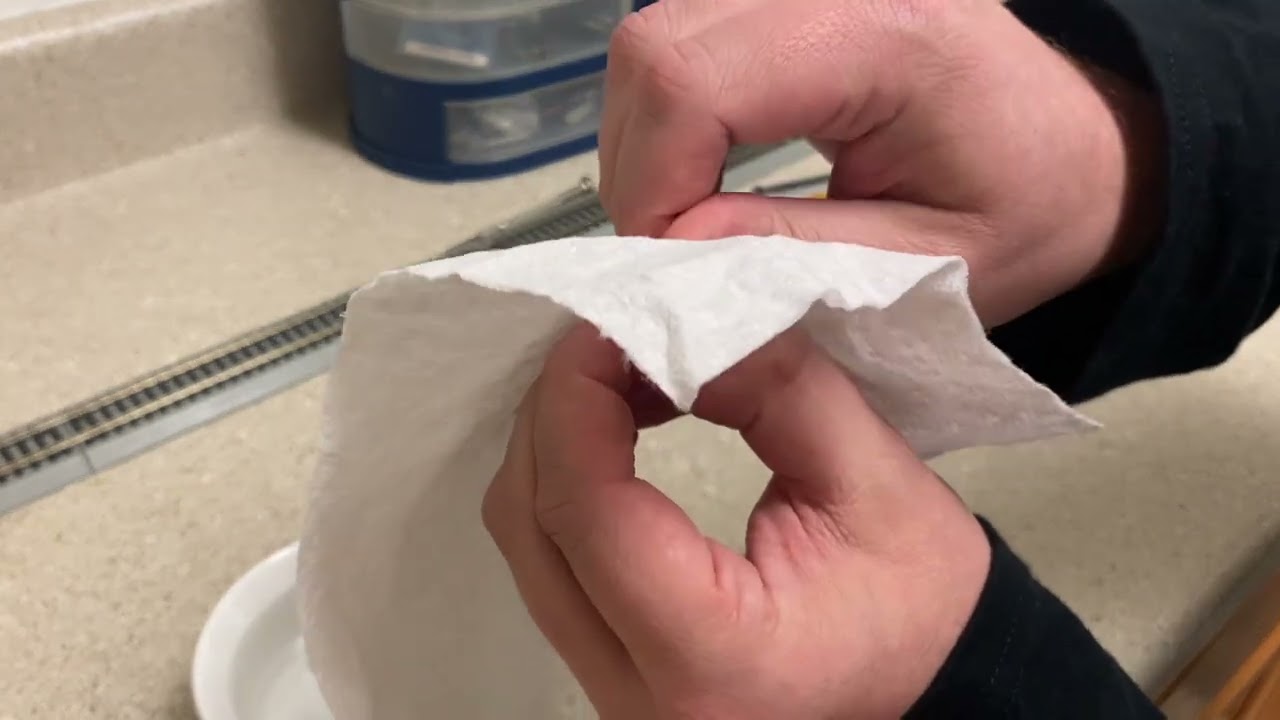 HOW TO CLEAN N SCALE ROLLING STOCK WHEELS   HD 1080p