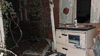 Rayburn Cooker Graveyard. Urbex With A Difference.