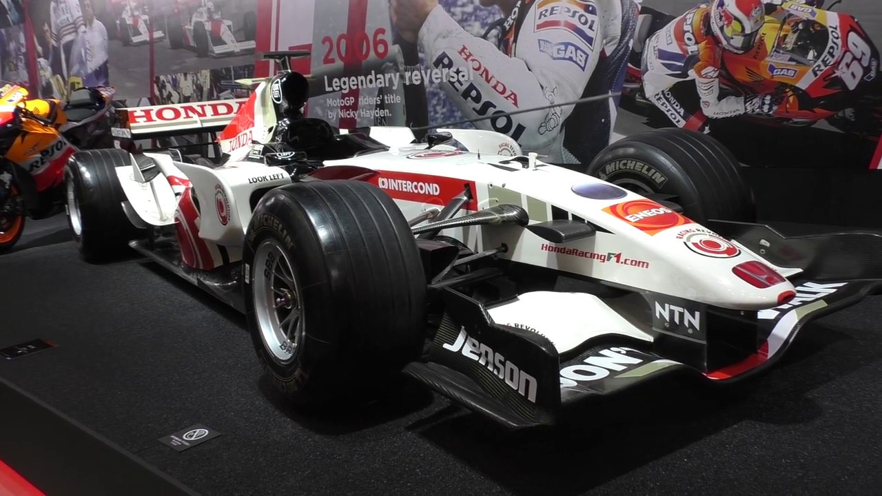 F1ホンダJ.バトン&R.バリチェロ2006年2007年2008年1/43 ジェンソン・バトン初優勝車＞ホンダ Honda RA106 (2006) - YouTube