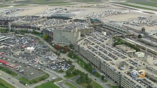 Philadelphia International Airport Asking Travelers To Avoid Parking At Airport This Holiday Season