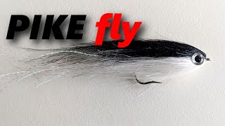Fly tying a WhiteBait streamer for Pike and Perch