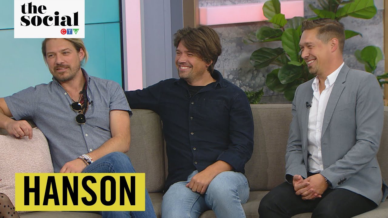 Hanson Chats MMMBop, Social Media Fandom and More! | The Social