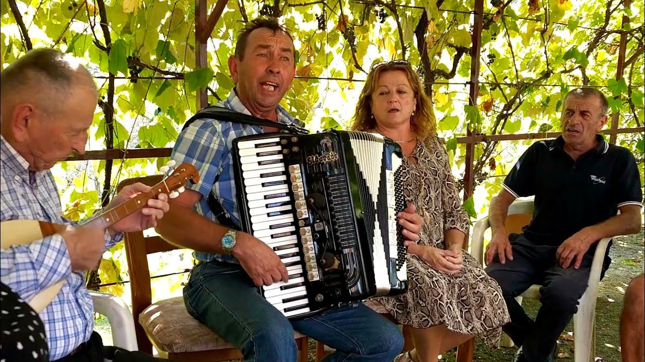 ZORO RANA NEMOJ BRZO DOĆI-@FURJANSKI BEĆARI-DRUŽENJE POD LOZOM KOD BRAĆE I SESTRE ŽGELA 4K..