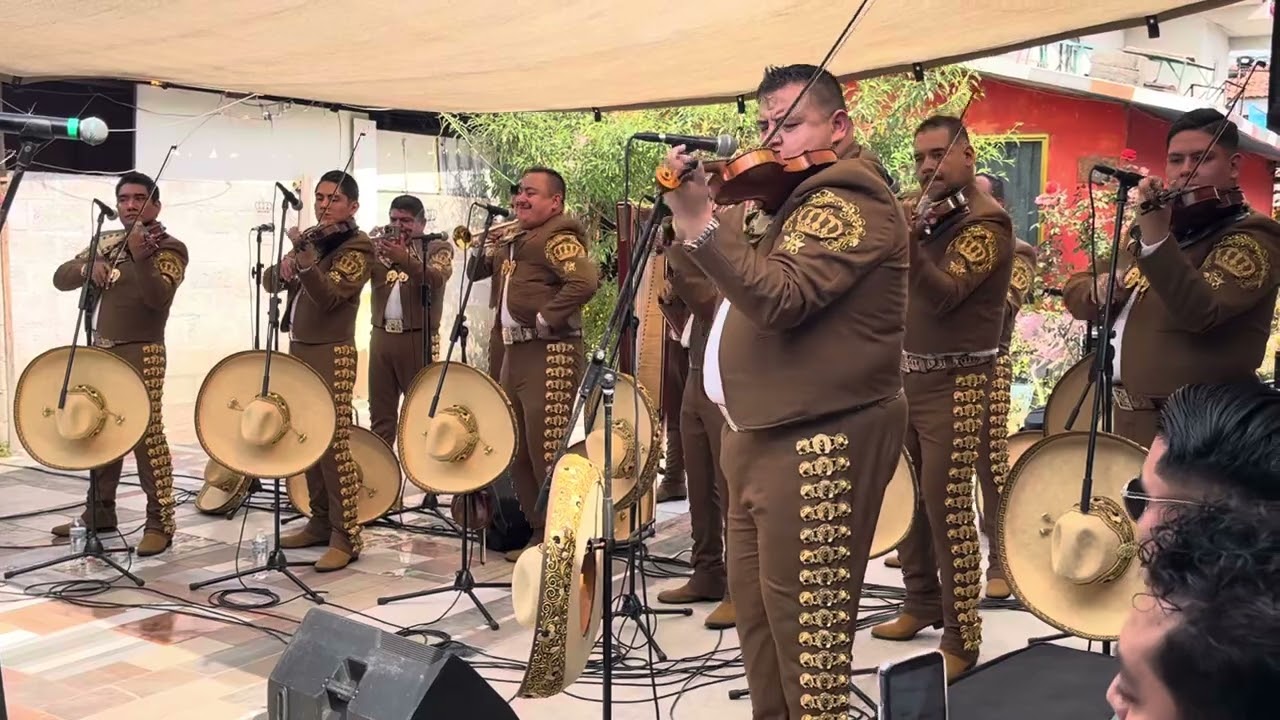 Mariachi Corona - Popurrí Conjunto Primavera (2025)