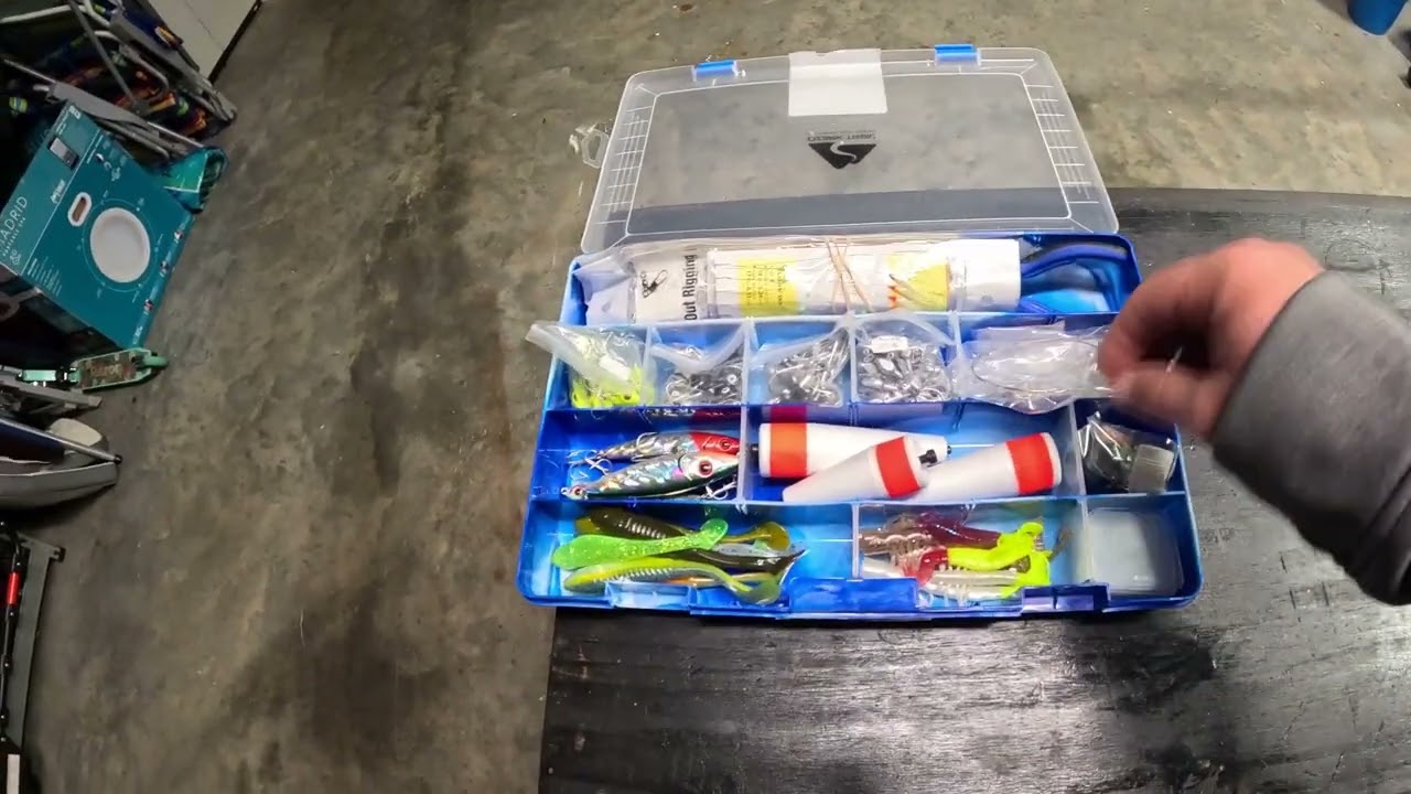 Reviewing Walmart's Ozark Trail 140 Piece Saltwater Lure Kit