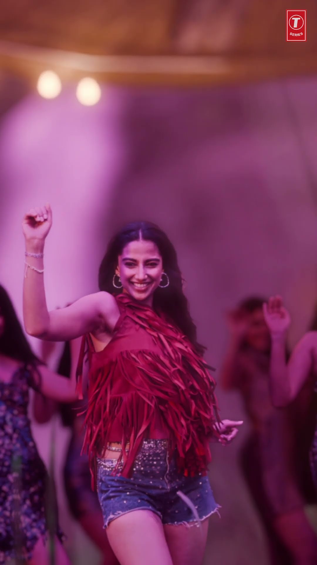 #thegoat #Spark #thalapathyvijay  #venkatprabhu  #yuvanshankarraja #OutNow #dance #ytshort