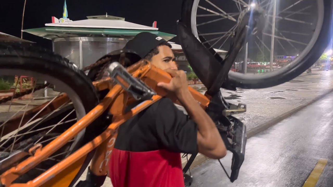 BRUTINHO SE IRRITA COM PERGUNTA BESTA 😂