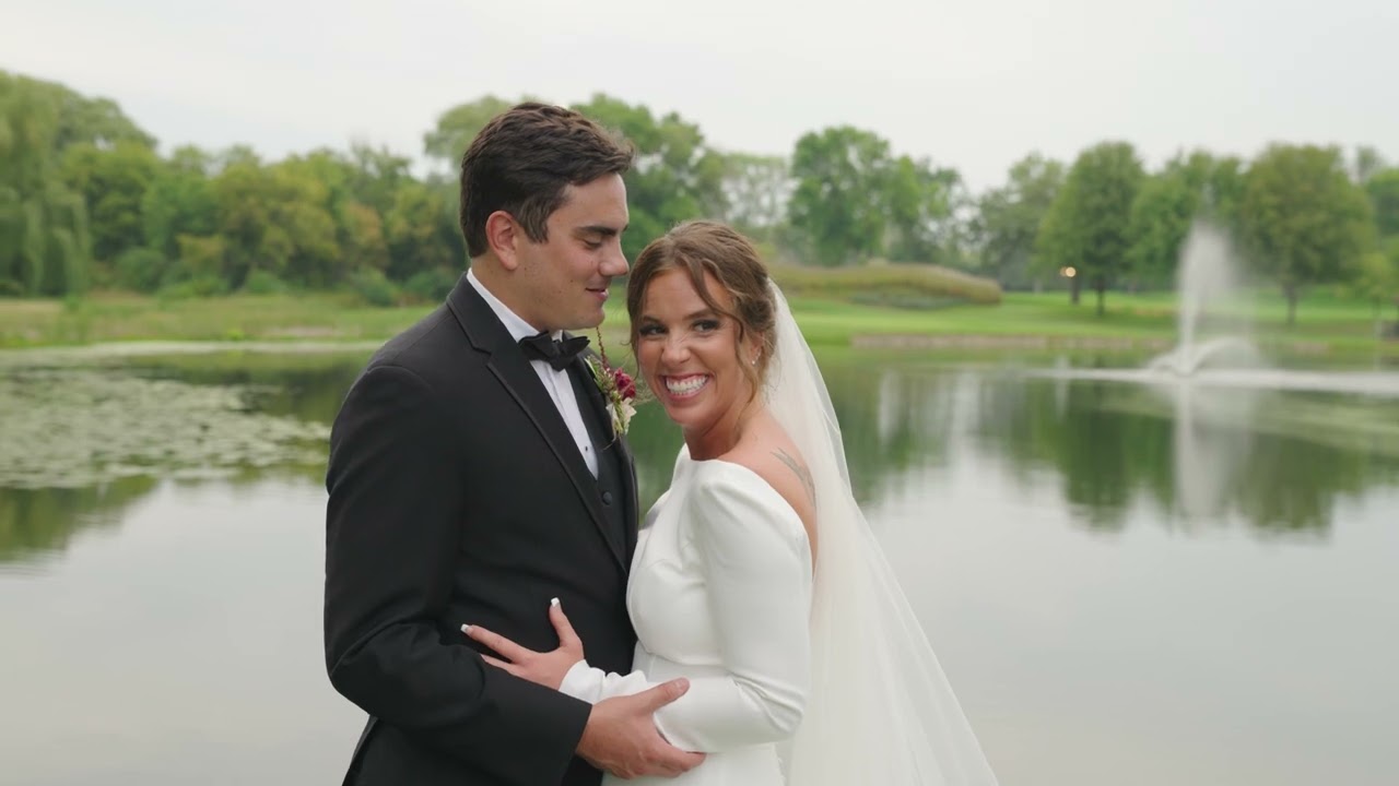 The Kleasons - Mendakota Country Club - Minnesota Wedding Film