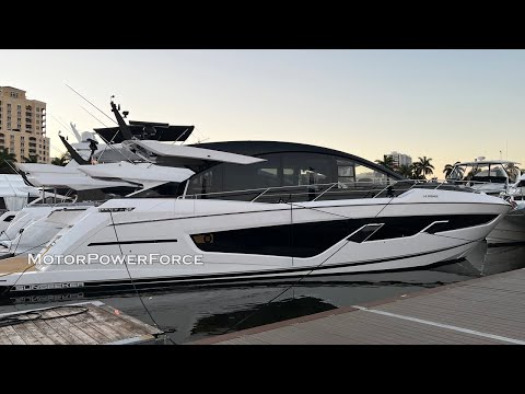 Predator 65 Sunseeker US Premiere 2022 Sport Yacht