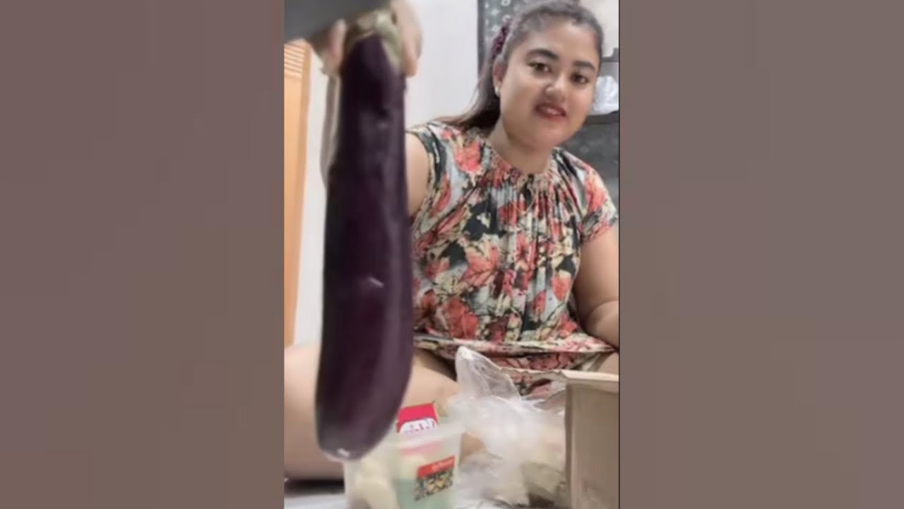 Pake terong biar enak