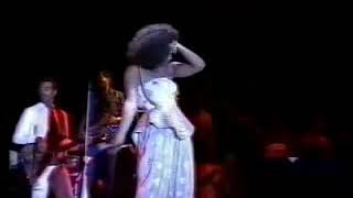 Deniece Williams ~ "It's Gonna Take A Miracle" (Live)