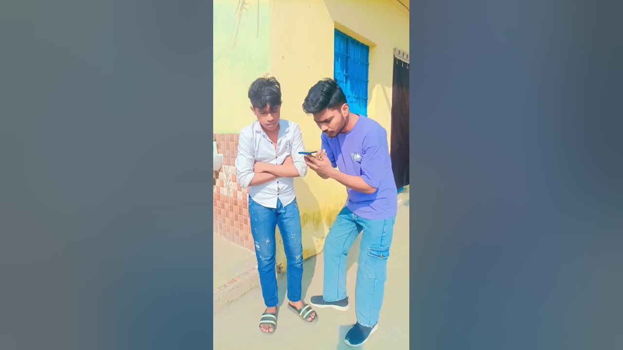 Ae Raju Kidhar Hai Re Tu new Comedy Video comedy youtubeshorts ae-raju-kidhar-hai-re-tu-new-comedy-video-comedy-youtubeshorts