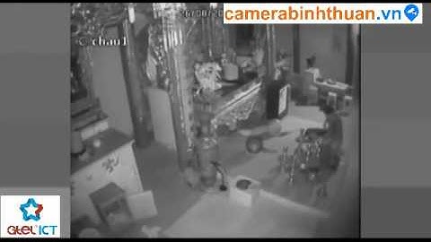 Trộm lấy sạch tiền công đức và tài sản giá trị của chùa.
