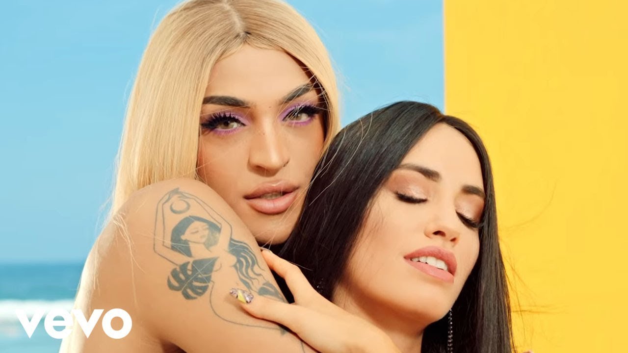 Lali - Caliente (Official Video) ft. Pabllo Vittar Lali - Caliente (Official Video) ft. Pabllo Vittar #1