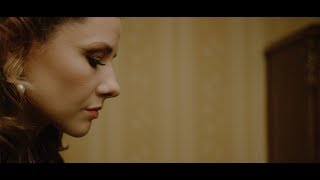 Ania Karwan - Głupcy [Official Music Video]